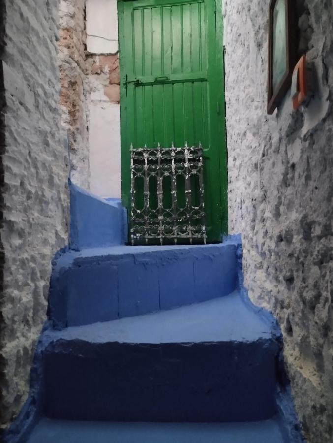 Hostal Valencia - Private Room With Bathroom Chefchaouen Bagian luar foto